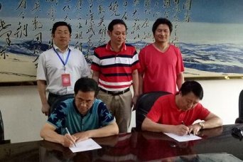 湖北第二师范学院与我校签订“优质生源基地”共建协议书