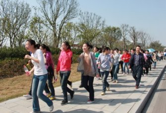 让知识鲜活 与春天同在