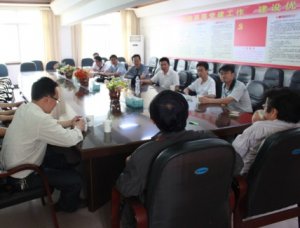 黄陂二中到我校进行教学交流