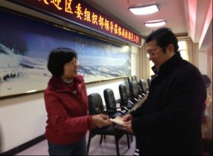 区委组织部领导慰问我校市“把关人才”杨清校长