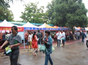 省2014高校招生咨询会（荆门站）在我校举行