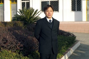 易若飞(数学教研组)