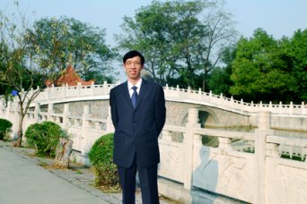 黄永华(数学教研组)