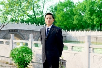 蒋运洪(体育教研组)