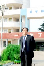 刘纯成(化学教研组)