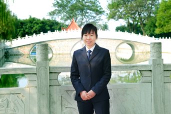 彭建华(英语教研组)