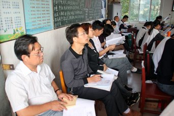 市教研室视导我校 “把脉问诊” 冲刺高考