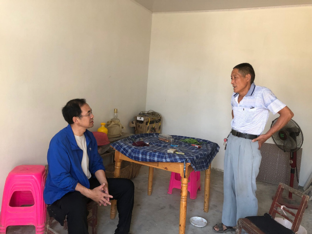 同叙农家事，共增帮扶情