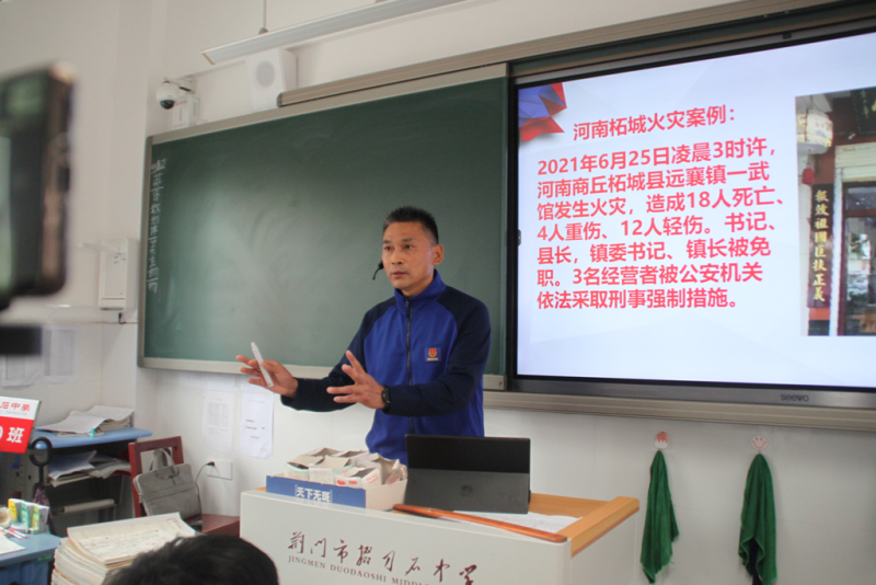 1652493168360853.png 图片13.png